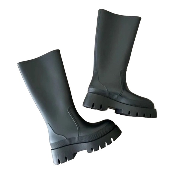Jeffrey Campbell Black Waterproof Knee High Rain Boots Lug Sole Size 10 NWT - Picture 10 of 10